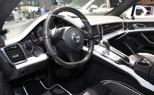 fab-panamera-geneve