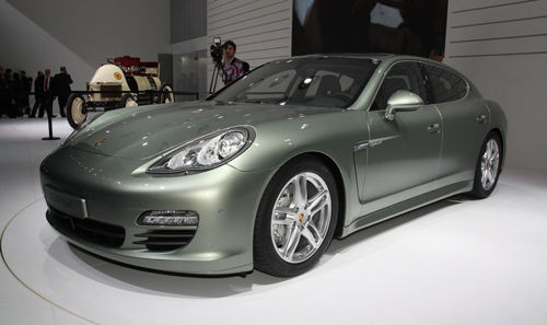 panamerahybrid-geneve