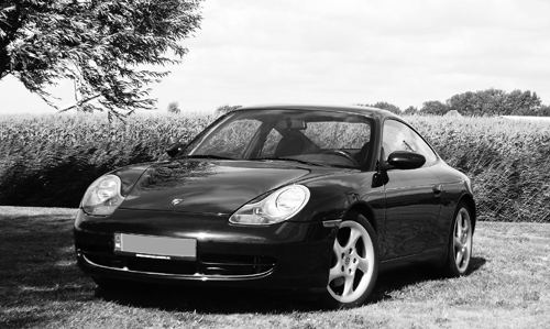 996
