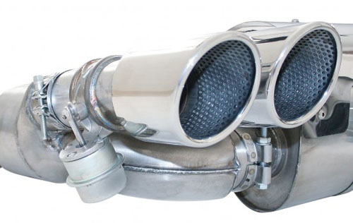 exhaust_detail-550x366